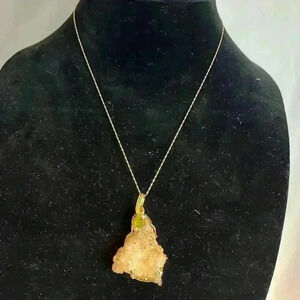 Imperial Quartz, peridot and gold  necklace​